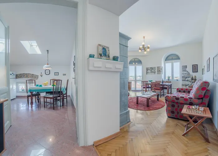 Seagull Apartament *